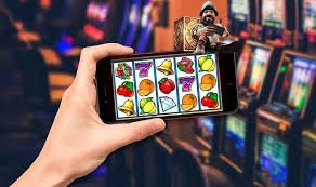 Tampilan kartu dan tabel pembayaran Three Card Poker di jeniustoto